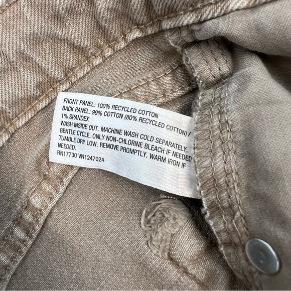 A New Day High-Rise Straight Jeans | 14 | 32” Inseam | NWT - Picture 10 of 10